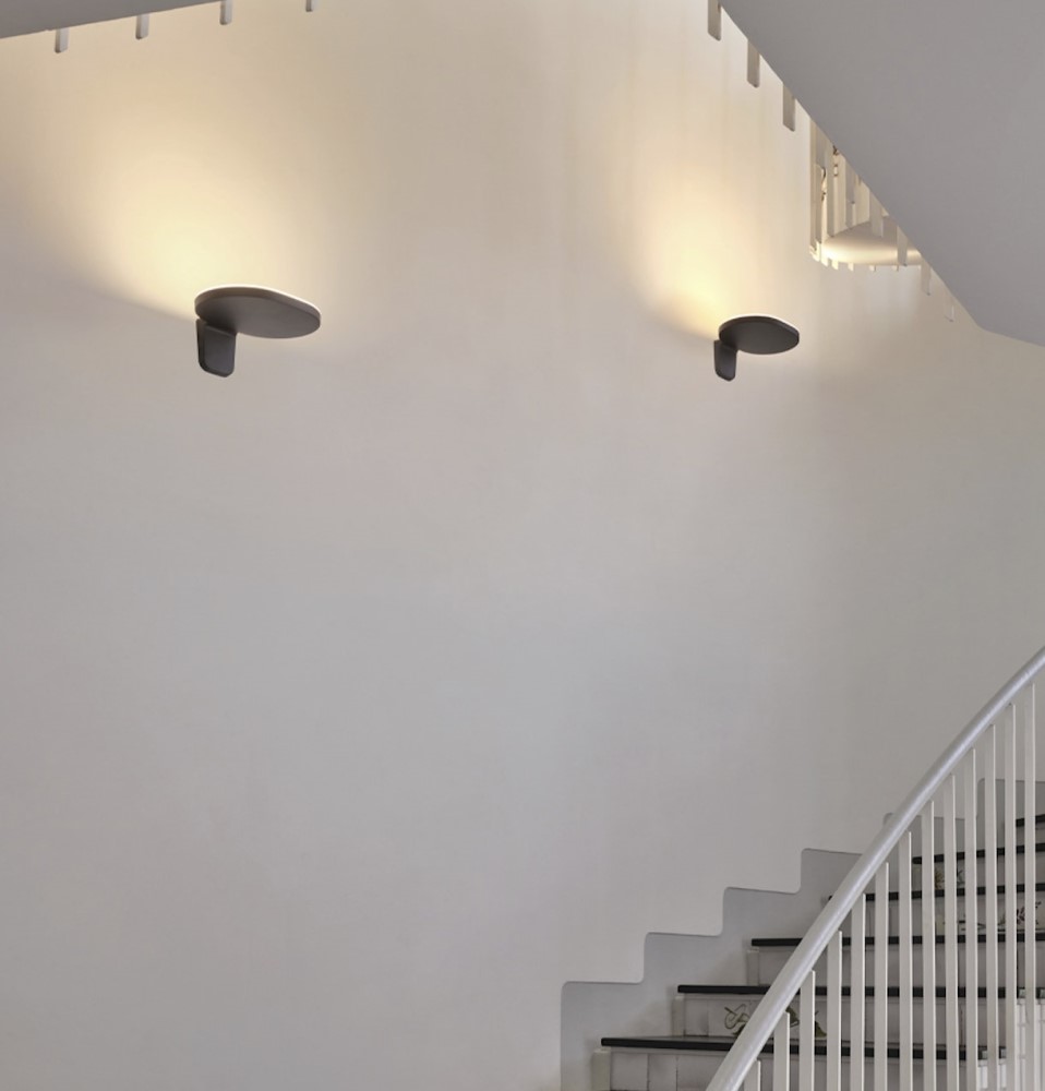 Oplight Wall Light