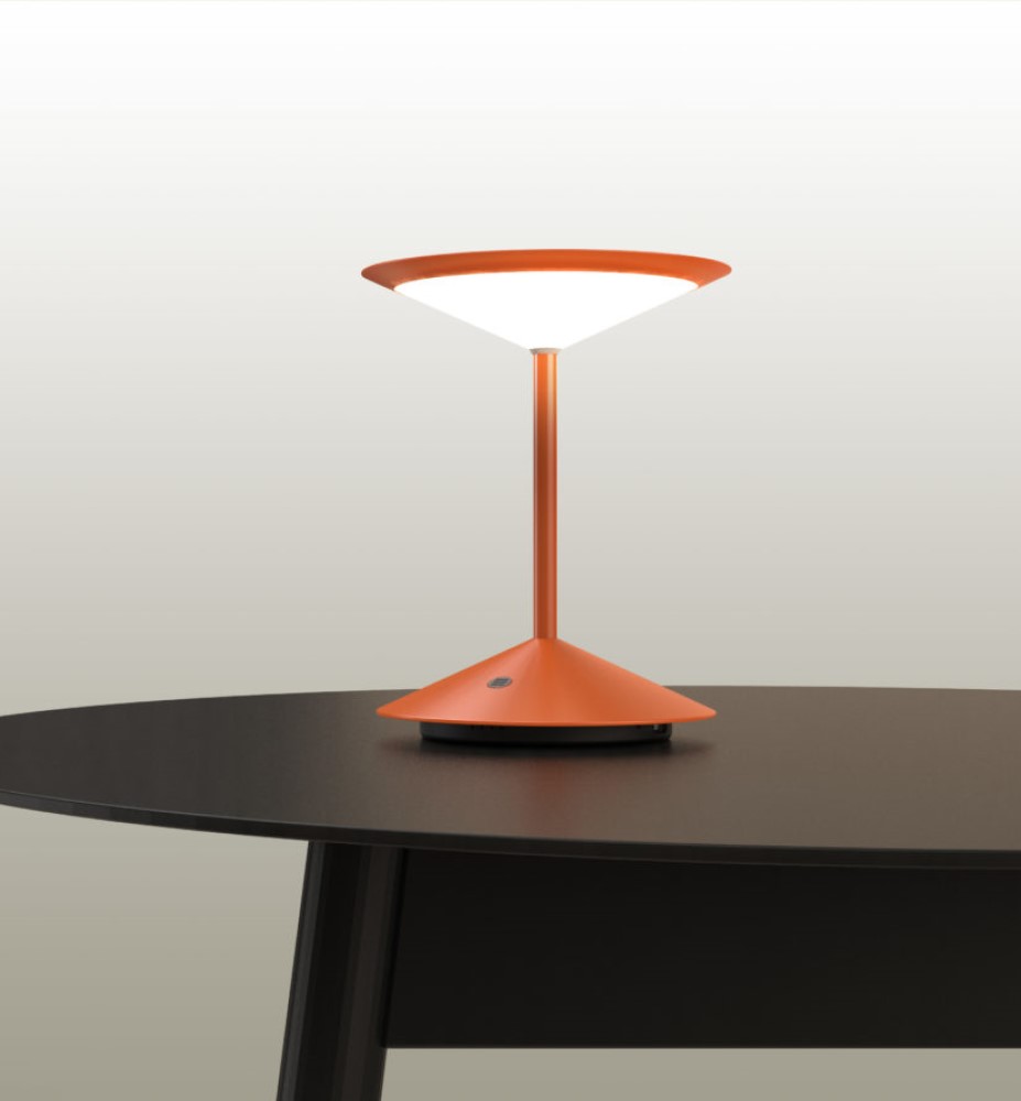 Narciso Small Portable Table Lamp