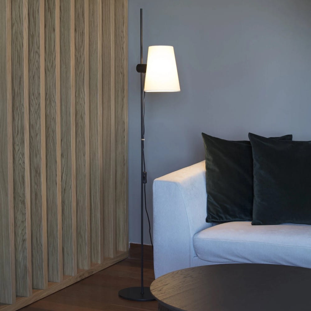 Lupe Floor Lamp