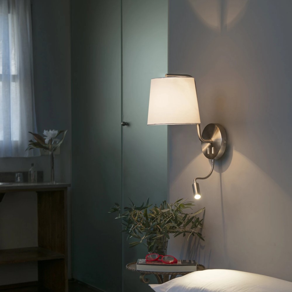 Berni Wall Light