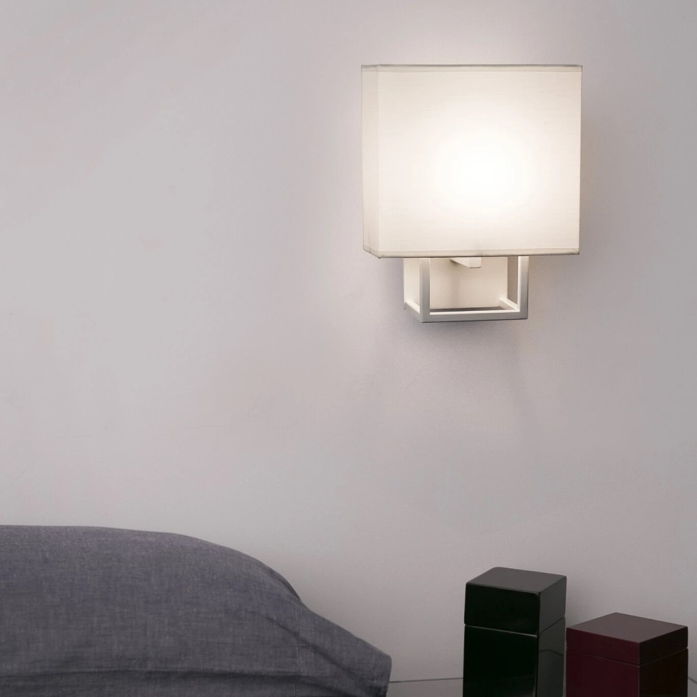 Vesper Wall Light      