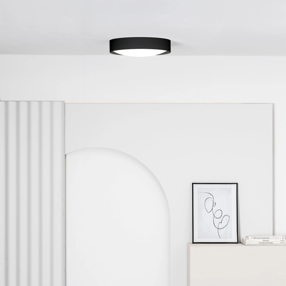 Vuk Ceiling Light